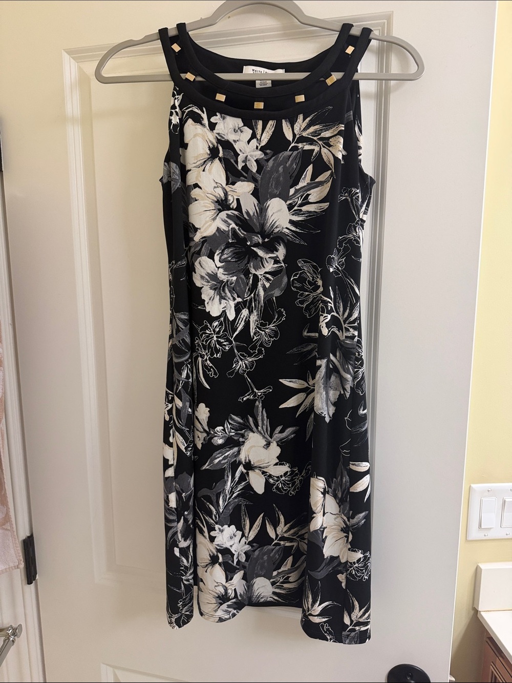 White House black market dress